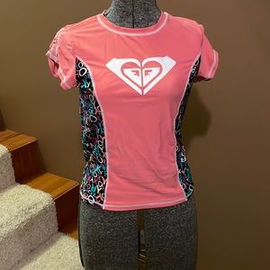 NWOT Roxy swim shirt